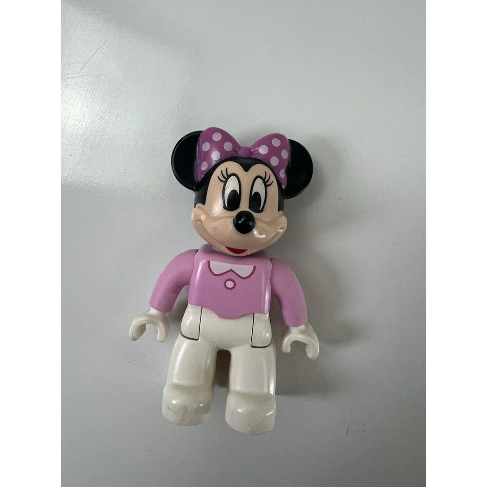 LEGO Duplo Disney Minnie Mouse Figure Minnie's Bowtique Pink Bow Shirt